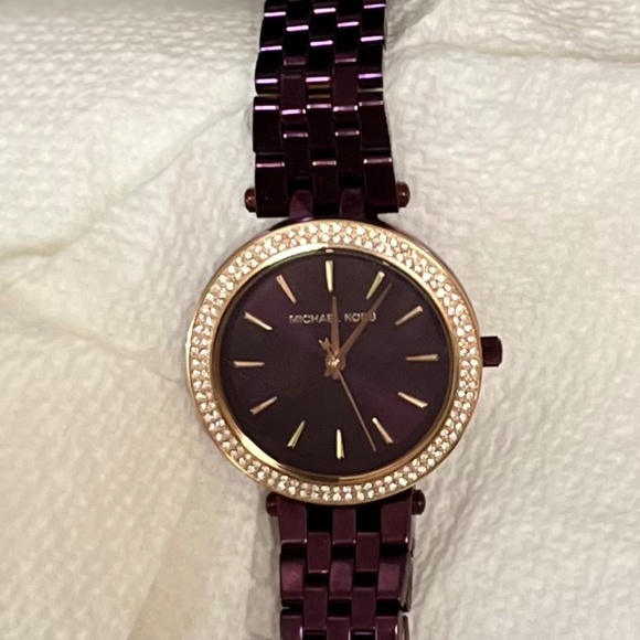 Michael Kors Watch - Picture 1 of 2
